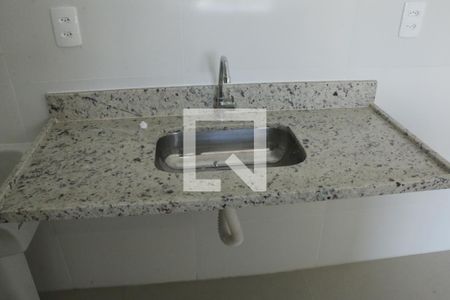 Sala/Cozinha de apartamento para alugar com 2 quartos, 50m² em Nossa Senhora das Gracas, Nova Iguaçu