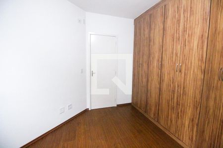 Quarto 1 de apartamento à venda com 2 quartos, 52m² em Jardim Henriqueta, Taboão da Serra