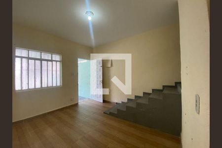Casa à venda com 4 quartos, 202m² em Parque Capuava, Santo André