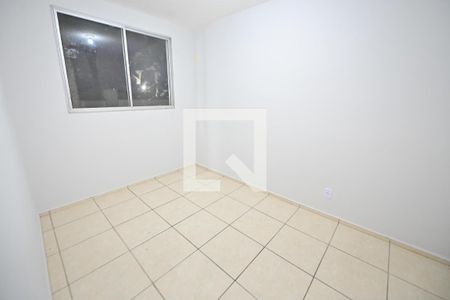 Quarto 2 de apartamento para alugar com 2 quartos, 47m² em Residencial Aquários, Goiânia