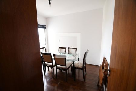 Quarto 1 de apartamento à venda com 2 quartos, 57m² em Taquaral, Campinas