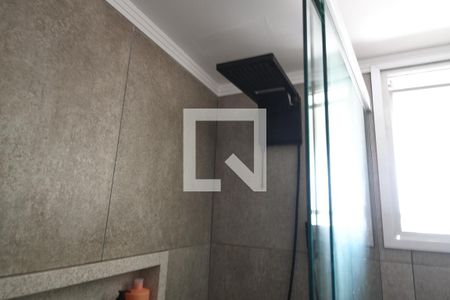 Banheiro de apartamento à venda com 2 quartos, 57m² em Taquaral, Campinas