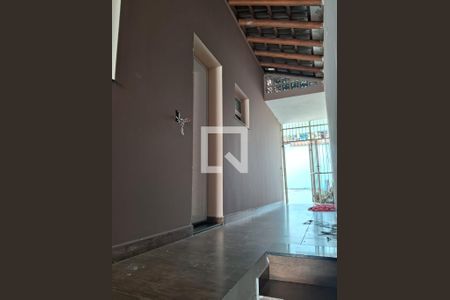 Corredor de casa à venda com 3 quartos, 114m² em Vila Della Piazza, Jundiaí