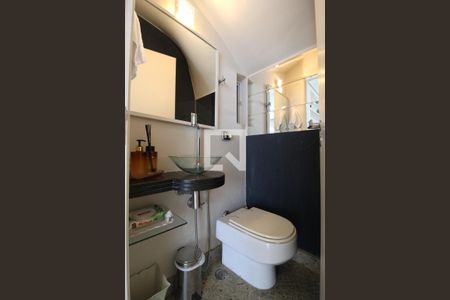 Lavabo de casa à venda com 4 quartos, 315m² em Planalto Paulista, São Paulo