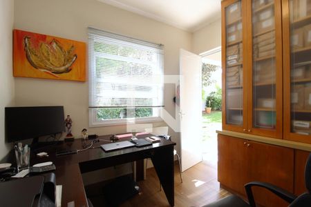 Escritório de casa à venda com 4 quartos, 315m² em Planalto Paulista, São Paulo