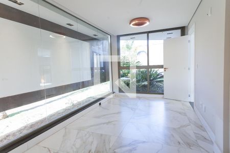Hall de entrada de casa de condomínio para alugar com 5 quartos, 450m² em Alphaville Lagoa dos Ingleses, Nova Lima