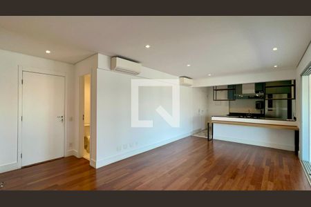 Sala de apartamento para alugar com 2 quartos, 120m² em Pinheiros, São Paulo