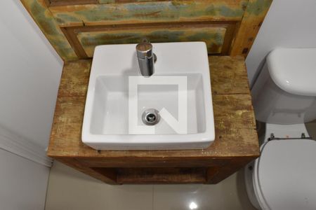 Lavabo de casa de condomínio para alugar com 4 quartos, 179m² em Pilarzinho, Curitiba