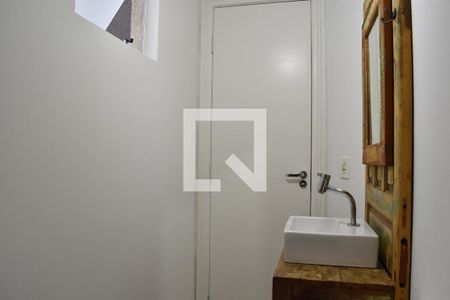 Lavabo de casa de condomínio para alugar com 4 quartos, 179m² em Pilarzinho, Curitiba