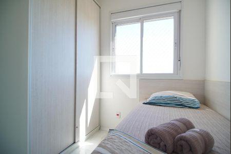 Quarto de apartamento para alugar com 2 quartos, 65m² em Farrapos, Porto Alegre