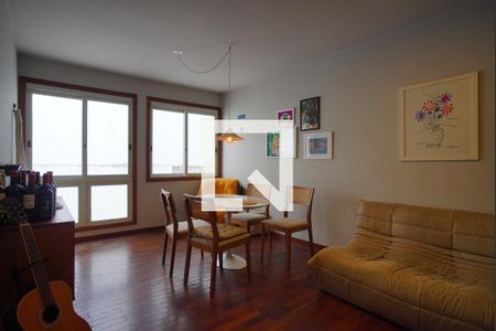Sala 1 de apartamento à venda com 2 quartos, 140m² em Petrópolis, Porto Alegre