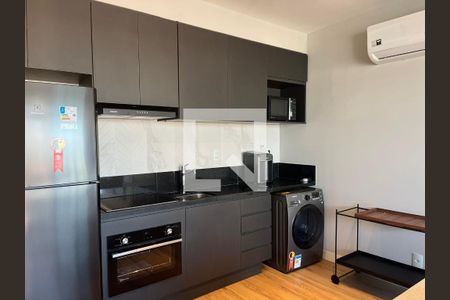 Sala/Cozinha de apartamento para alugar com 2 quartos, 85m² em Pinheiros, São Paulo