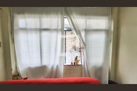 vista da Sala de apartamento para alugar com 1 quarto, 32m² em Irajá, Rio de Janeiro