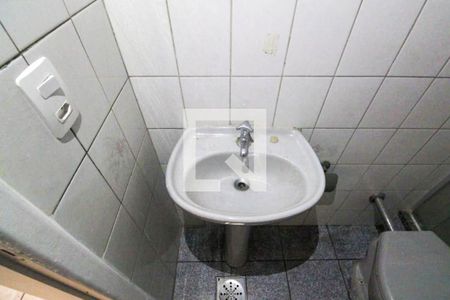 Banheiro de casa para alugar com 1 quarto, 40m² em Guaratiba, Rio de Janeiro