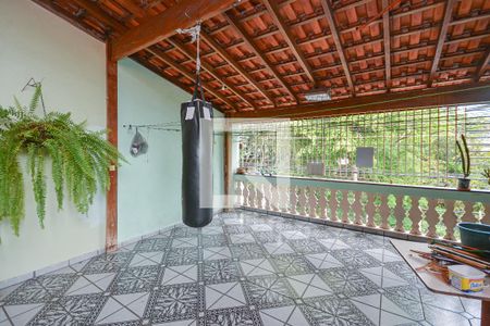 Varanda de casa à venda com 3 quartos, 158m² em Vila do Castelo, São Paulo