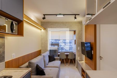 Sala/Cozinha de apartamento à venda com 1 quarto, 27m² em Vila Nova Conceição, São Paulo