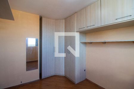 Quarto 2 de apartamento para alugar com 2 quartos, 54m² em Jardim Pinheiros, São Paulo