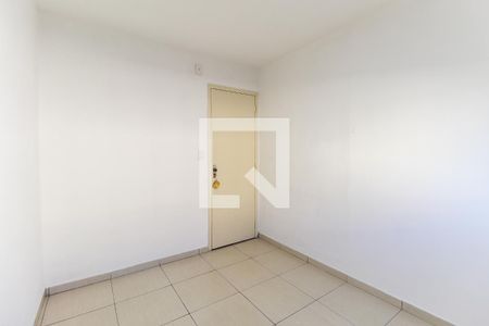 Quarto 1 de apartamento para alugar com 2 quartos, 57m² em Conjunto Residencial José Bonifácio, São Paulo