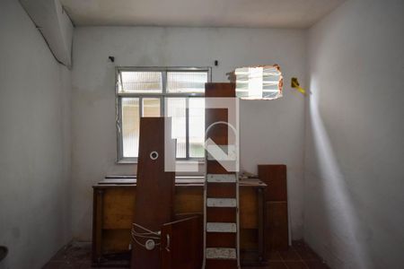 Sala/Quarto de kitnet/studio para alugar com 1 quarto, 38m² em Curicica, Rio de Janeiro