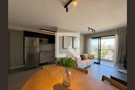 Sala  de apartamento à venda com 3 quartos, 94m² em Vila Cordeiro, São Paulo