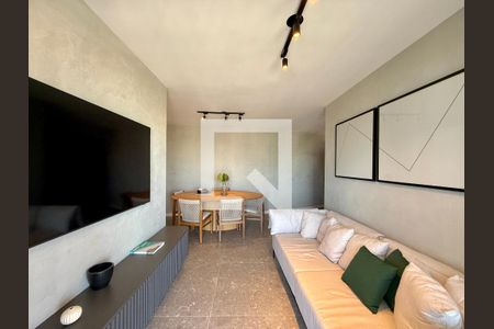 Sala  de apartamento à venda com 3 quartos, 94m² em Vila Cordeiro, São Paulo