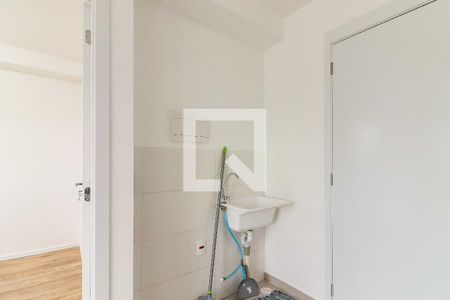 Cozinha e Área de Serviço de apartamento para alugar com 1 quarto, 26m² em Vila Butantã, São Paulo