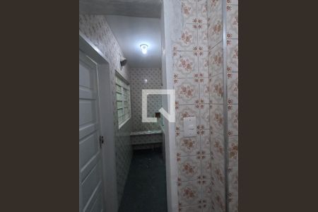 Banheiro de Serviço de casa para alugar com 4 quartos, 120m² em Embaré, Santos