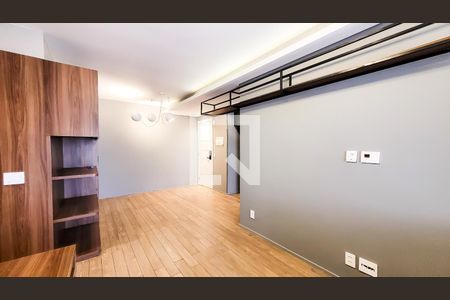 Sala de apartamento à venda com 3 quartos, 84m² em Taquaral, Campinas