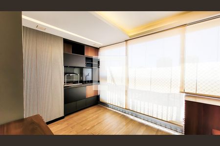 Sala de apartamento à venda com 3 quartos, 84m² em Taquaral, Campinas