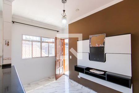 Sala da casa 3 de casa à venda com 4 quartos, 200m² em Parque Cisper, São Paulo