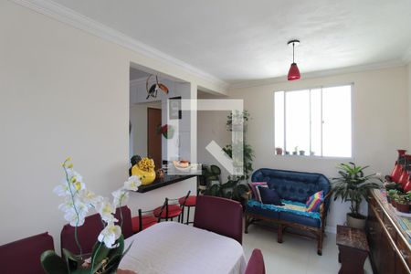 Sala de apartamento para alugar com 3 quartos, 70m² em São Tomaz, Belo Horizonte