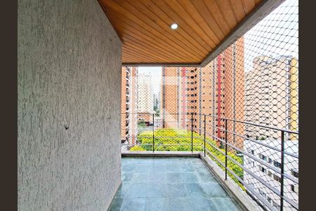 Varanda de apartamento à venda com 2 quartos, 80m² em Moema, São Paulo
