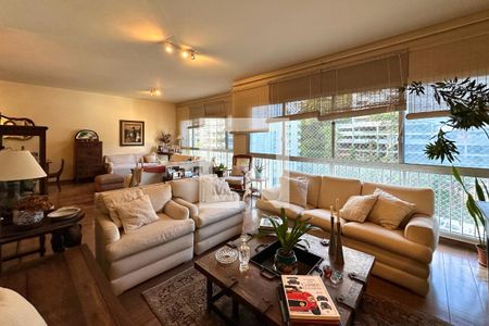 Sala de apartamento à venda com 4 quartos, 170m² em Leblon, Rio de Janeiro