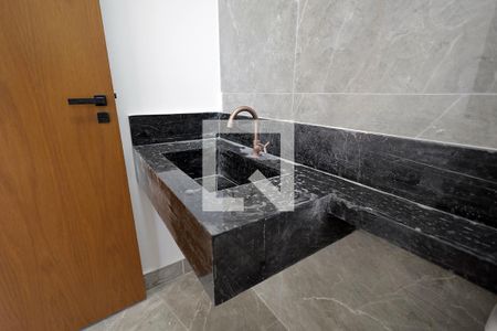 Casa à venda com 3 quartos, 142m² em Parque das Nações, Santo André