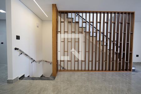 Casa à venda com 3 quartos, 142m² em Parque das Nações, Santo André