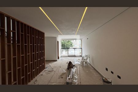 Casa à venda com 3 quartos, 142m² em Parque das Nações, Santo André