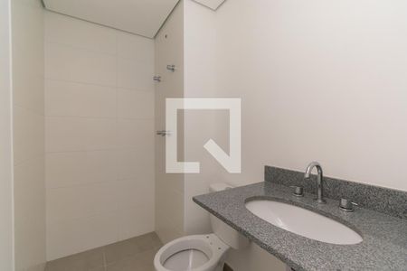 Banheiro de kitnet/studio à venda com 1 quarto, 25m² em Liberdade, São Paulo