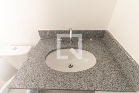 Banheiro de kitnet/studio à venda com 1 quarto, 25m² em Liberdade, São Paulo