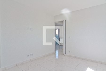 Quarto 2 de casa para alugar com 2 quartos, 65m² em Parque Sao Luis, São Paulo