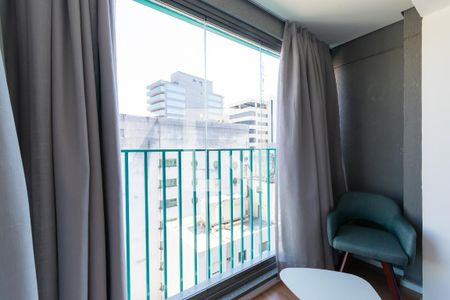 Varanda de kitnet/studio à venda com 1 quarto, 25m² em Liberdade, São Paulo