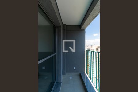 Varanda de kitnet/studio à venda com 1 quarto, 25m² em Liberdade, São Paulo