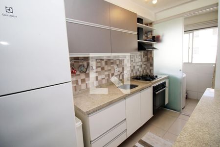 Cozinha de apartamento à venda com 2 quartos, 50m² em Vigário Geral, Rio de Janeiro