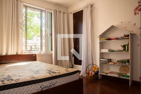 Quarto 1 de casa à venda com 3 quartos, 250m² em Planalto Paulista, São Paulo