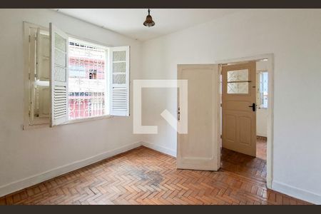 Quarto 1 de casa para alugar com 3 quartos, 140m² em Sagrada Família, Belo Horizonte