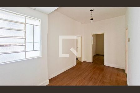 Sala 2 de casa para alugar com 3 quartos, 140m² em Sagrada Família, Belo Horizonte