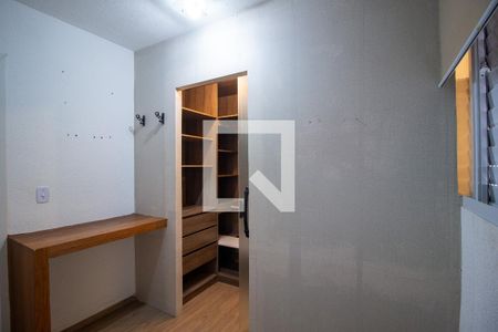 Quarto 2 de casa de condomínio para alugar com 2 quartos, 49m² em Residencial Cristal, Votorantim