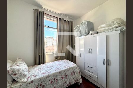 Quarto 1 de apartamento para alugar com 2 quartos, 62m² em Botafogo, Rio de Janeiro