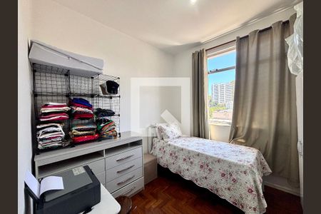 Quarto 1 de apartamento para alugar com 2 quartos, 62m² em Botafogo, Rio de Janeiro