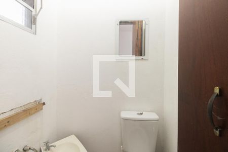 Lavabo de casa de condomínio para alugar com 2 quartos, 70m² em Chácara Seis de Outubro, São Paulo