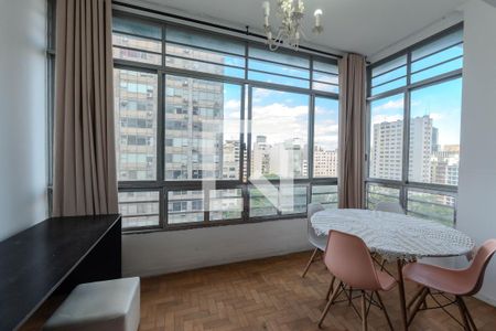 Sacada de apartamento à venda com 3 quartos, 110m² em República, São Paulo